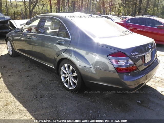 WDDNG86X77A103060 - 2007 MERCEDES-BENZ S 550 4MATIC GRAY photo 3
