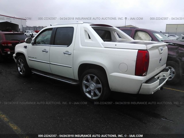 3GYFK62807G187279 - 2007 CADILLAC ESCALADE EXT WHITE photo 3