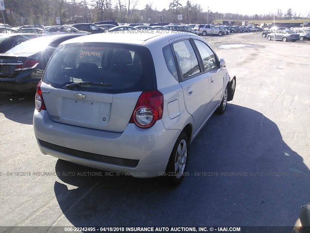 KL1TD6DE5AB135241 - 2010 CHEVROLET AVEO LS/LT SILVER photo 4