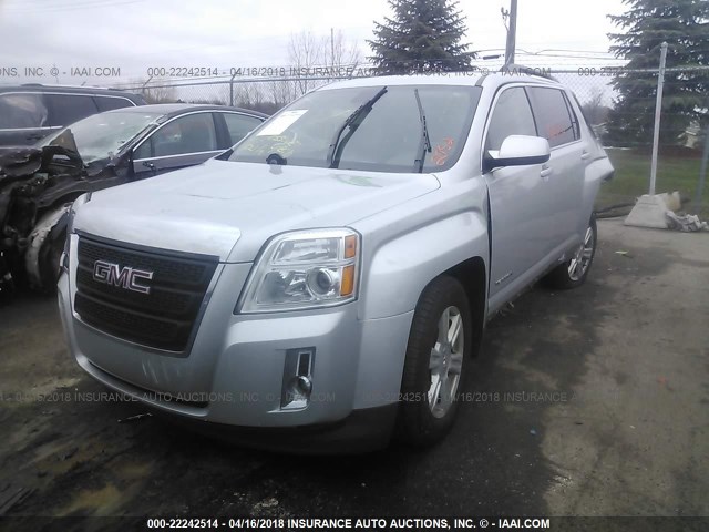 2GKFLWEK9F6112752 - 2015 GMC TERRAIN SLE SILVER photo 2