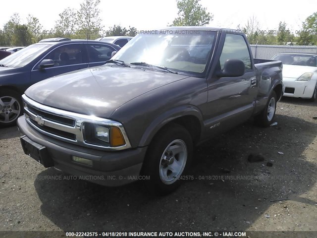 1GCCS1446V8190454 - 1997 CHEVROLET S TRUCK S10 BROWN photo 2