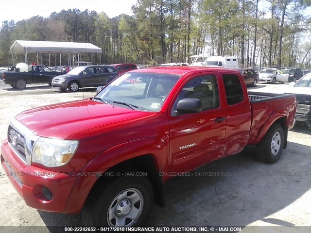 5TEUX42N85Z137935 - 2005 TOYOTA TACOMA ACCESS CAB RED photo 2