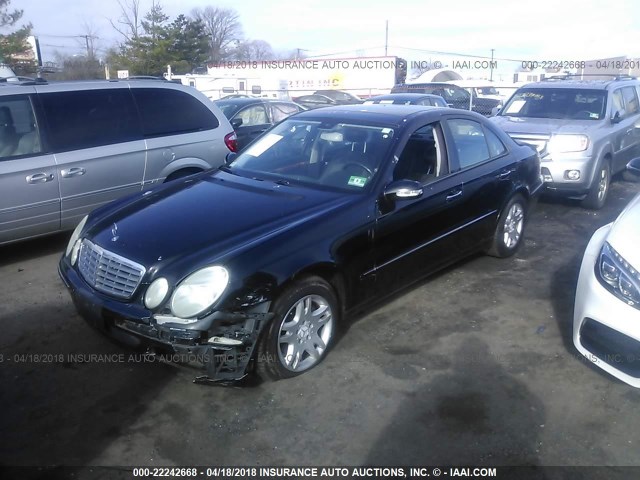 WDBUF65J75A724997 - 2005 MERCEDES-BENZ E 320 BLACK photo 2