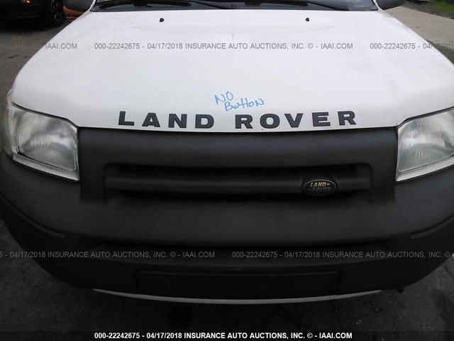 SALNM22213A236958 - 2003 LAND ROVER FREELANDER S WHITE photo 10