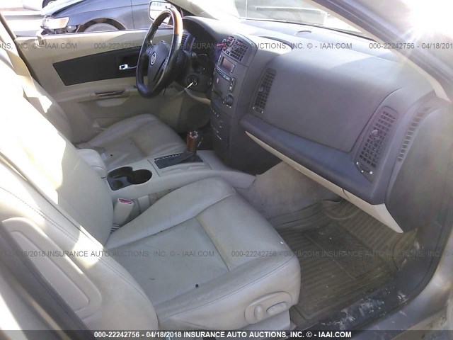 1G6DM577540136798 - 2004 CADILLAC CTS Pewter photo 5