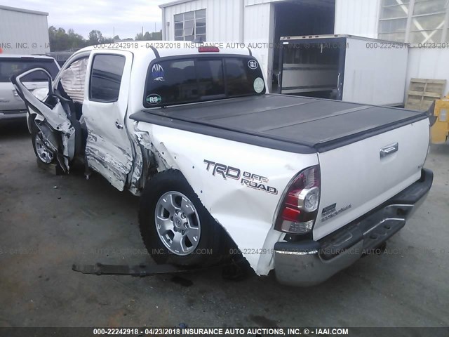 5TFLU4EN8EX097492 - 2014 TOYOTA TACOMA DOUBLE CAB თეთრი ფოტო 3
