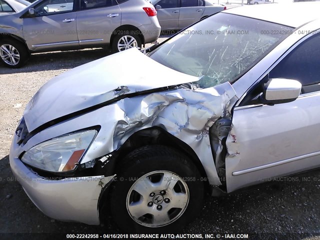 1HGCM55445A000337 - 2005 HONDA ACCORD LX SILVER photo 6