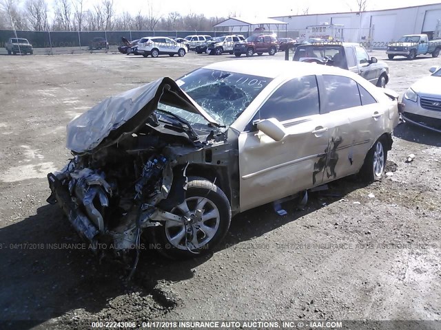 4T1BF3EK1BU211105 - 2011 TOYOTA CAMRY SE/LE/XLE 金色 照片 2