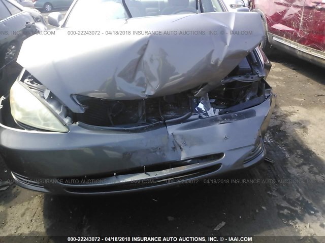 4T1BE32K22U632256 - 2002 TOYOTA CAMRY LE/XLE/SE 灰色 照片 6