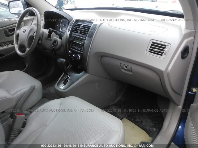 KM8JN72D45U118126 - 2005 HYUNDAI TUCSON GLS/LX BLUE photo 5