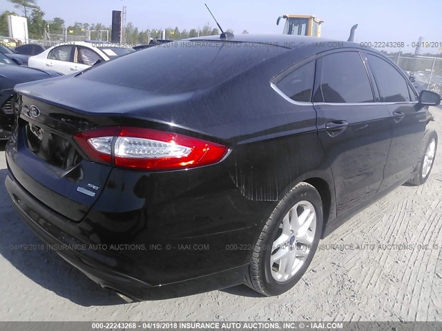 1FA6P0HD7F5124393 - 2015 FORD FUSION SE BLACK photo 4