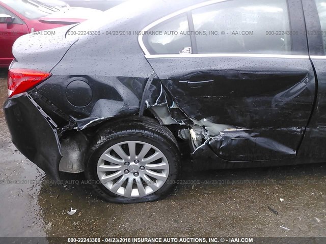 W04GR5EC1B1067993 - 2011 BUICK REGAL CXL BLACK photo 6