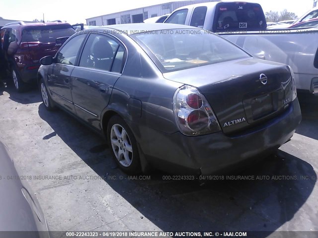 1N4AL11DX6C114877 - 2006 NISSAN ALTIMA S/SL GRAY photo 3