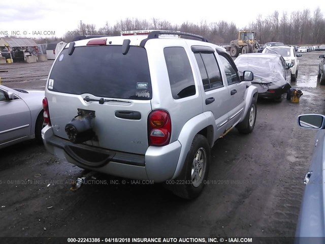 1J4GL58KX3W636199 - 2003 JEEP LIBERTY LIMITED SILVER photo 4