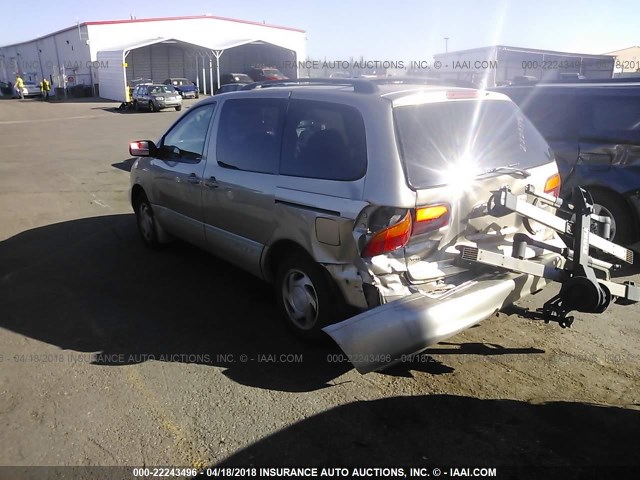 4T3ZF13C4YU231640 - 2000 TOYOTA SIENNA LE/XLE GOLD photo 3