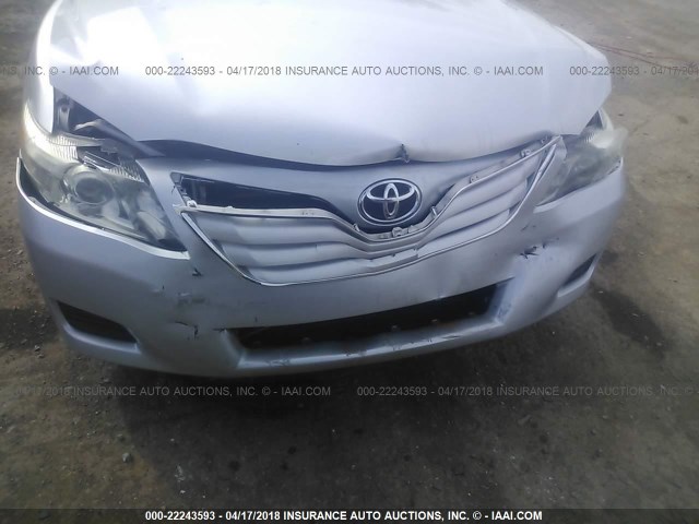 4T1BF3EK6BU714189 - 2011 TOYOTA CAMRY SE/LE/XLE SILVER photo 6