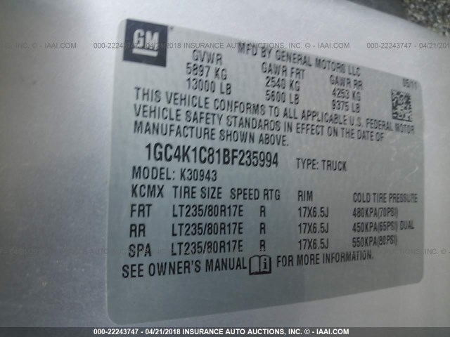 1GC4K1C81BF235994 - 2011 CHEVROLET SILVERADO K3500 LTZ SILVER photo 10