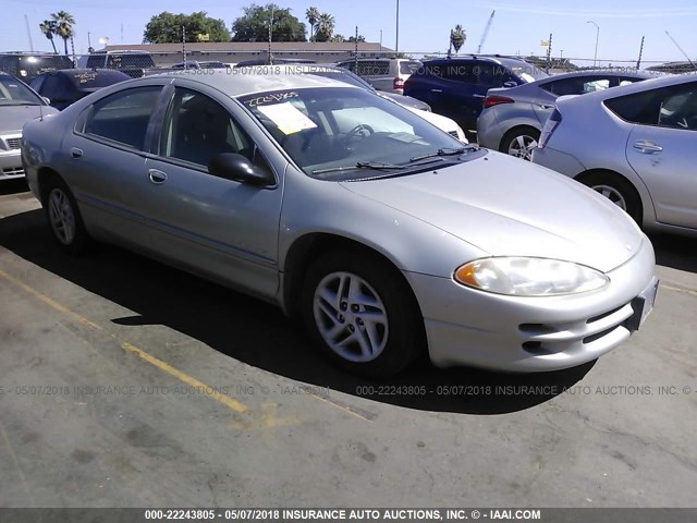 2B3HD46R9YH147575 - 2000 DODGE INTREPID SILVER photo 1