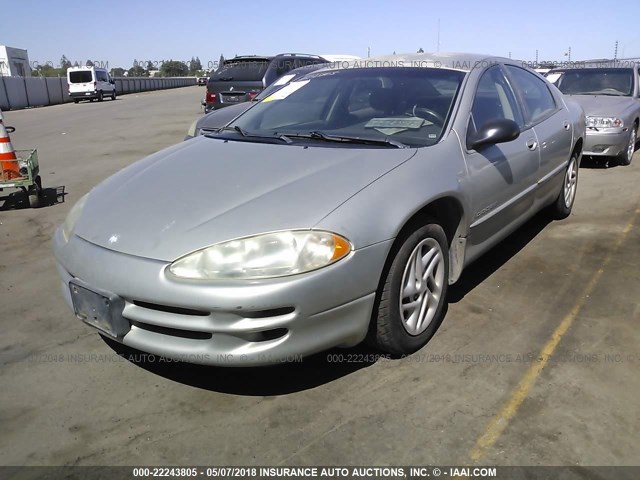 2B3HD46R9YH147575 - 2000 DODGE INTREPID SILVER photo 2