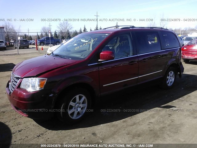 2A4RR8DX6AR330374 - 2010 CHRYSLER TOWN & COUNTRY TOURING PLUS RED photo 2