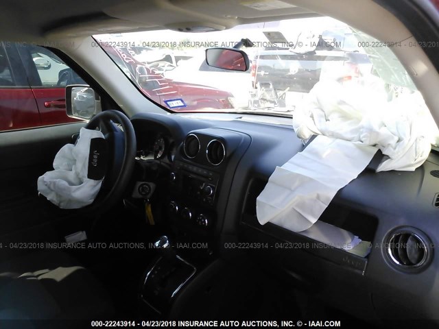 1J4NT1GA5AD640937 - 2010 JEEP PATRIOT SPORT RED photo 5