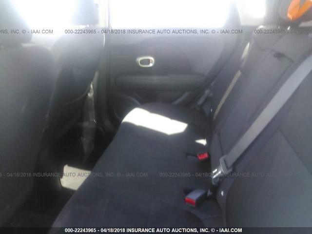 KNDJN2A20E7097460 - 2014 KIA SOUL WHITE photo 8