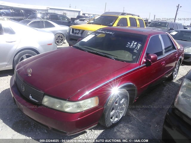 1G6KY54981U117264 - 2001 CADILLAC SEVILLE STS RED photo 2