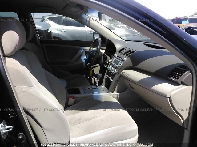 4T1BE46K28U248678 - 2008 TOYOTA CAMRY CE/LE/XLE/SE BLACK photo 5