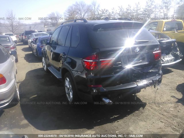 5UXZW0C55BL370888 - 2011 BMW X5 XDRIVE35D BLACK photo 3