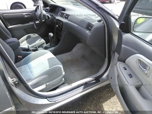 JT2BG22K510543045 - 2001 TOYOTA CAMRY CE/LE/XLE 灰色 照片 5