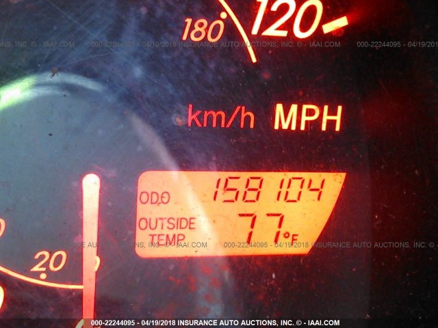 2T1KR32E93C010044 - 2003 TOYOTA COROLLA MATRIX XR RED photo 7