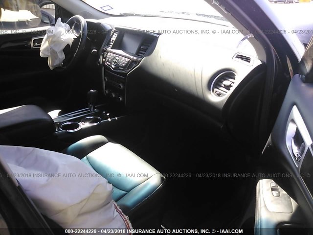 5N1AR2MN9FC630498 - 2015 NISSAN PATHFINDER S/SV/SL/PLATINUM 黑色 照片 5