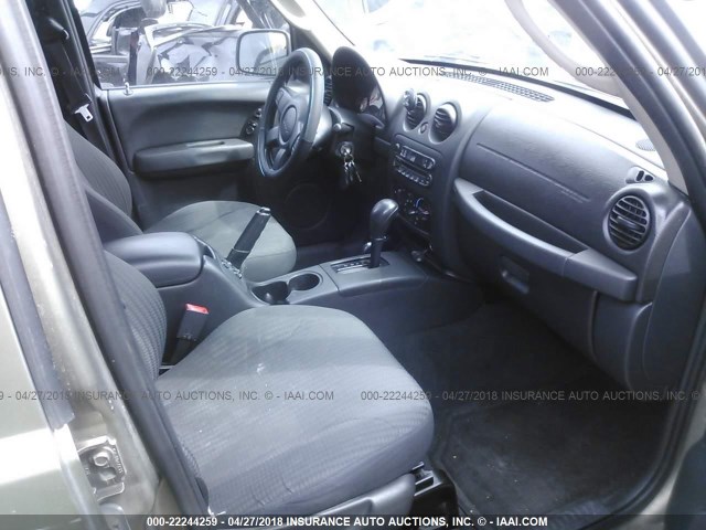 1J4GL48K74W321095 - 2004 JEEP LIBERTY SPORT 金色 照片 5