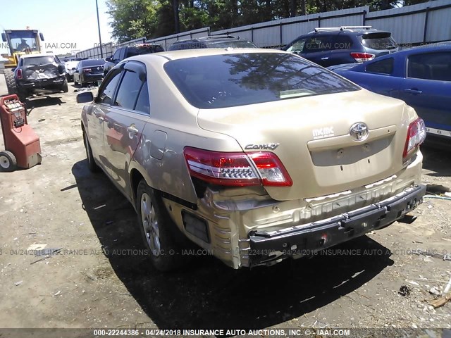 4T1BF3EKXBU641134 - 2011 TOYOTA CAMRY SE/LE/XLE GOLD photo 3