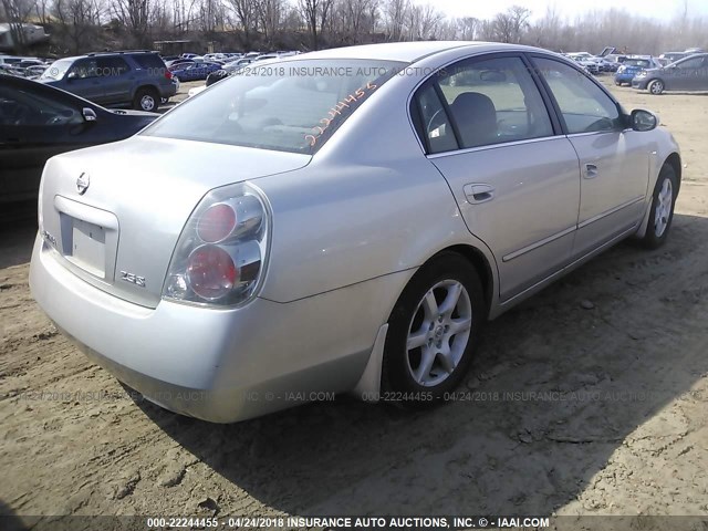 1N4AL11D05C254936 - 2005 NISSAN ALTIMA S/SL SILVER photo 4