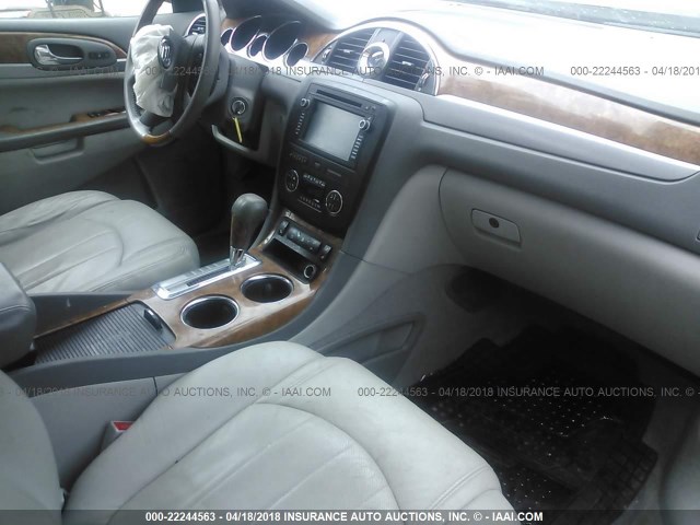 5GAKVBED4BJ347959 - 2011 BUICK ENCLAVE CXL 栗色 照片 5