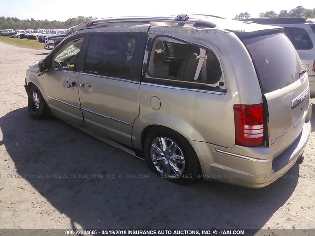 2A4RR7DXXAR391236 - 2010 CHRYSLER TOWN & COUNTRY LIMITED GOLD photo 3