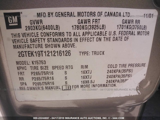 2GTEK19T121216126 - 2002 GMC NEW SIERRA K1500 GRAY photo 9