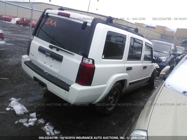 1J8HG48N06C128082 - 2006 JEEP COMMANDER WHITE photo 4