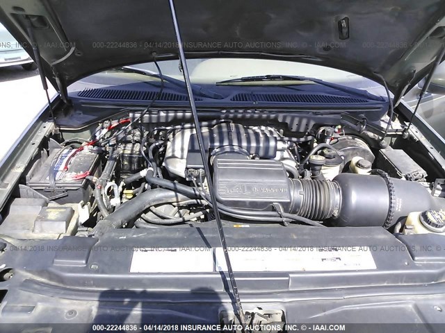 5LMFU28A41LJ07133 - 2001 LINCOLN NAVIGATOR 绿色 照片 10