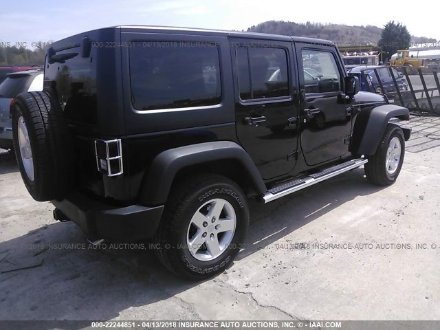 1C4BJWDG4FL599413 - 2015 JEEP WRANGLER UNLIMITE SPORT BLACK photo 4