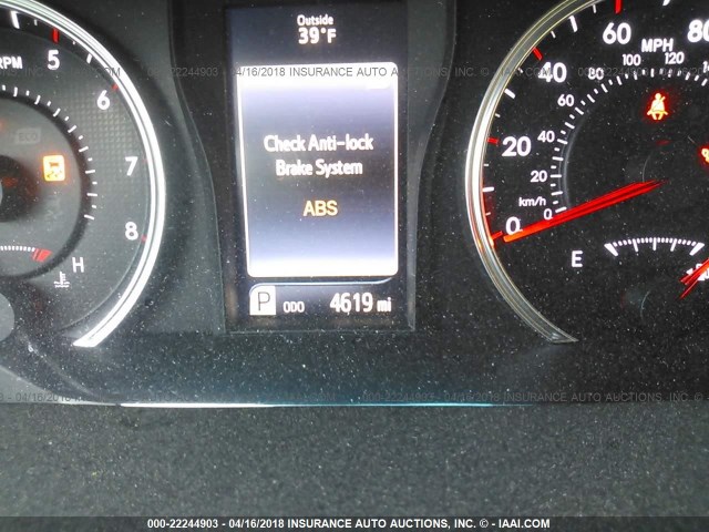 4T1BF1FK8HU687203 - 2017 TOYOTA CAMRY LE/XLE/SE/XSE SILVER photo 7