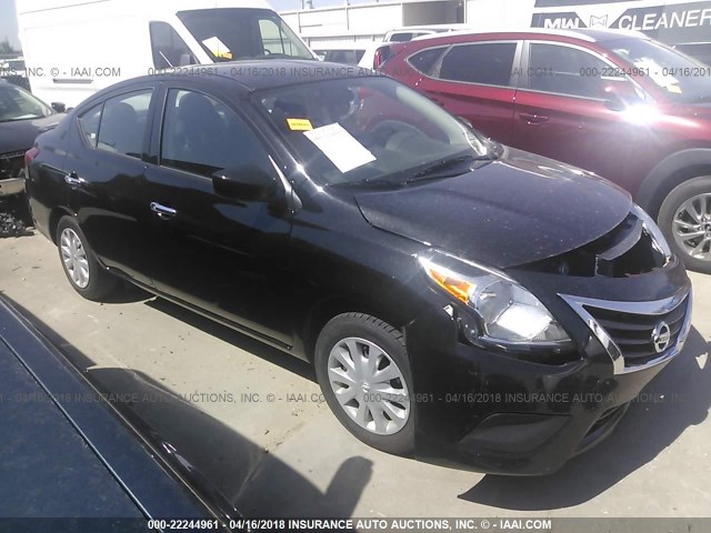 3N1CN7AP1JL804768 - 2018 NISSAN VERSA S/S PLUS/SV/SL BLACK photo 1