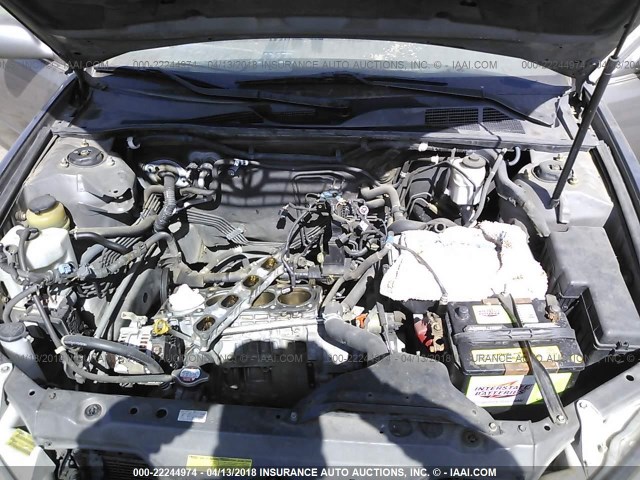 4T1BE32K55U966544 - 2005 TOYOTA CAMRY LE/XLE/SE ნაცრისფერი ფოტო 10