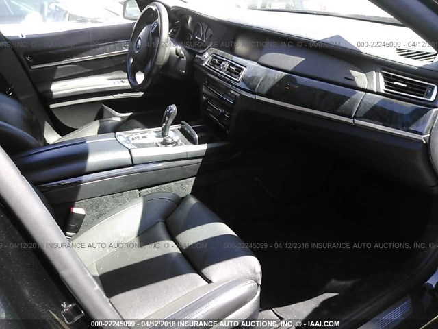 WBAKA8C55ACY35519 - 2010 BMW 750 I BLACK photo 5