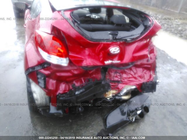 KMHTC6AD9HU309829 - 2017 HYUNDAI VELOSTER RED photo 6