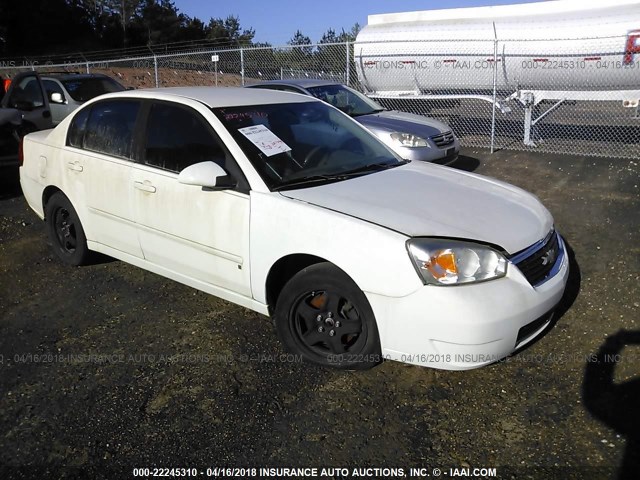 1G1ZT58N78F149132 - 2008 CHEVROLET MALIBU LT/CLASSIC WHITE photo 1
