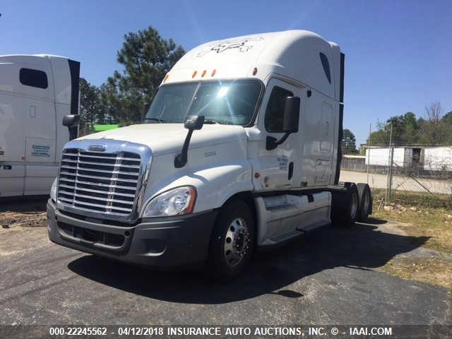 1FUJGLDR8BLAY1899 - 2011 FREIGHTLINER CASCADIA 125  Unknown photo 2