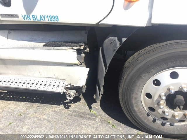 1FUJGLDR8BLAY1899 - 2011 FREIGHTLINER CASCADIA 125  Unknown photo 7