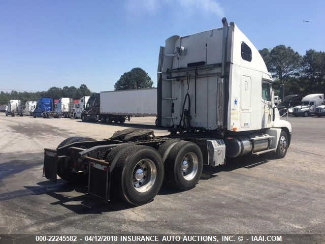 1FUJBBCK14LL98632 - 2004 FREIGHTLINER CONVENTIONAL ST120 Unknown photo 3